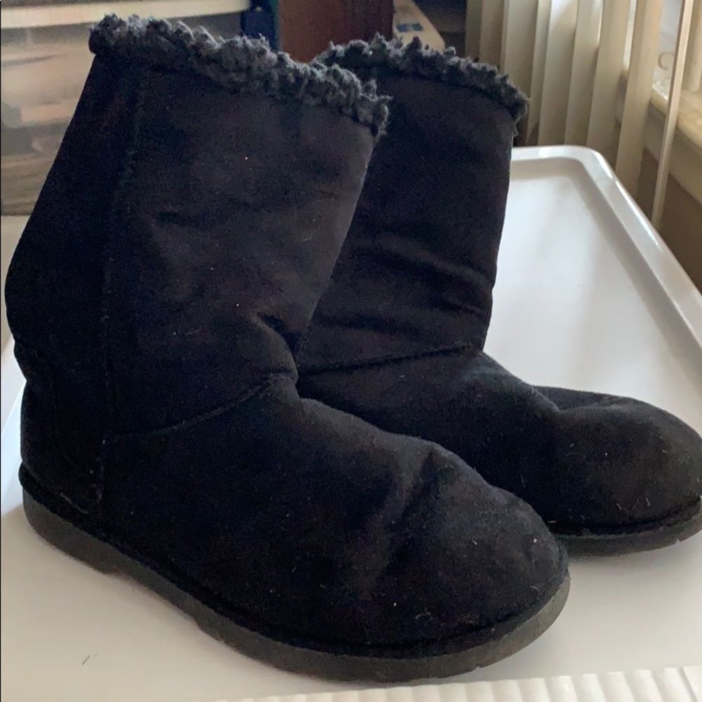 Winter boots